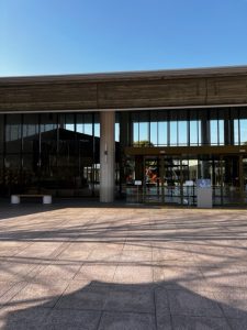 滋賀県立美術館