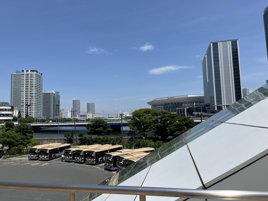 みなとみらい21